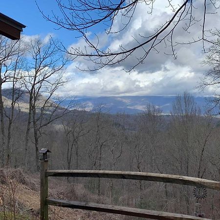 Cozy Cabin With Hot Tub And Smoky Mountain Views! Villa Bryson City Buitenkant foto