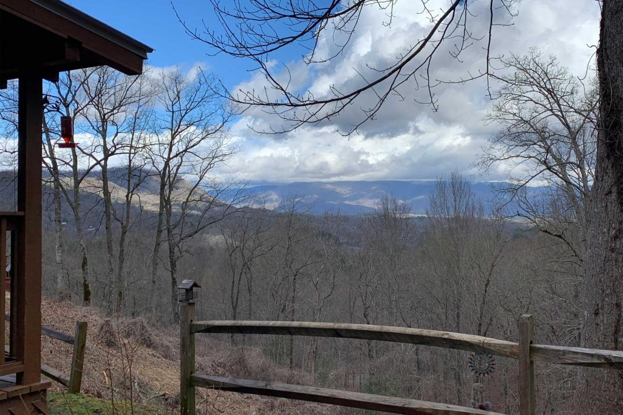 Cozy Cabin With Hot Tub And Smoky Mountain Views! Villa Bryson City Buitenkant foto