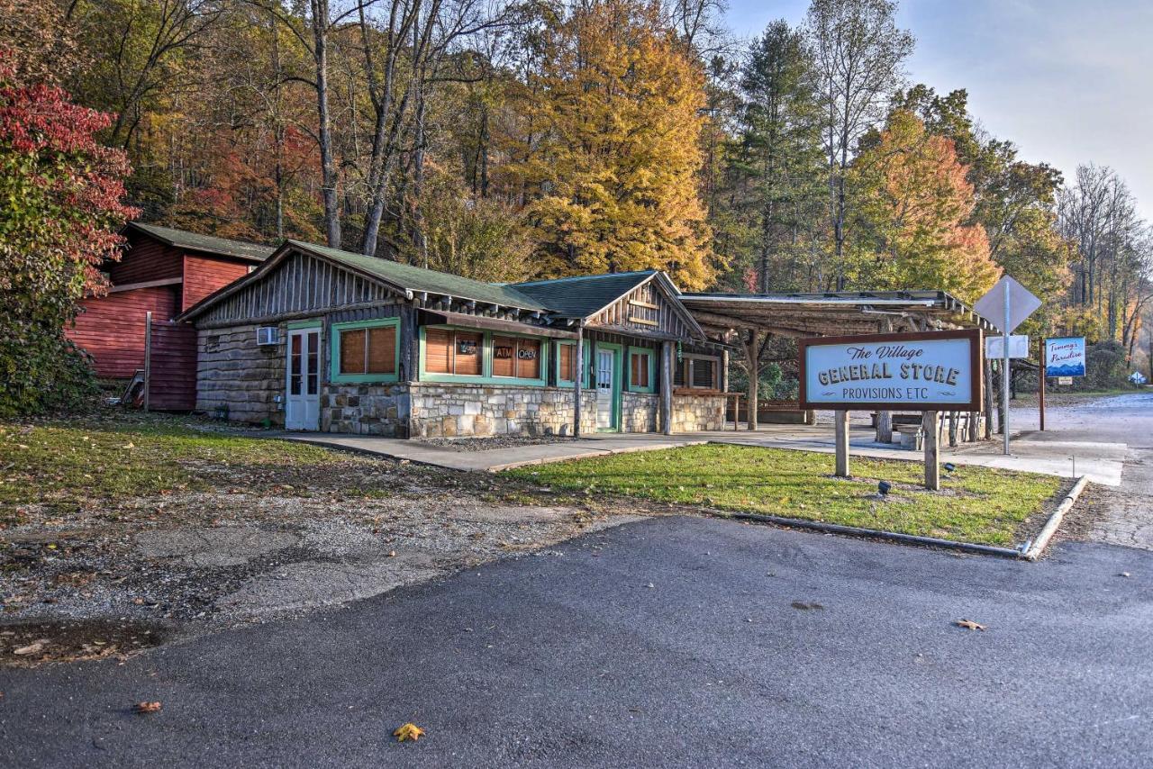 Cozy Cabin With Hot Tub And Smoky Mountain Views! Villa Bryson City Buitenkant foto