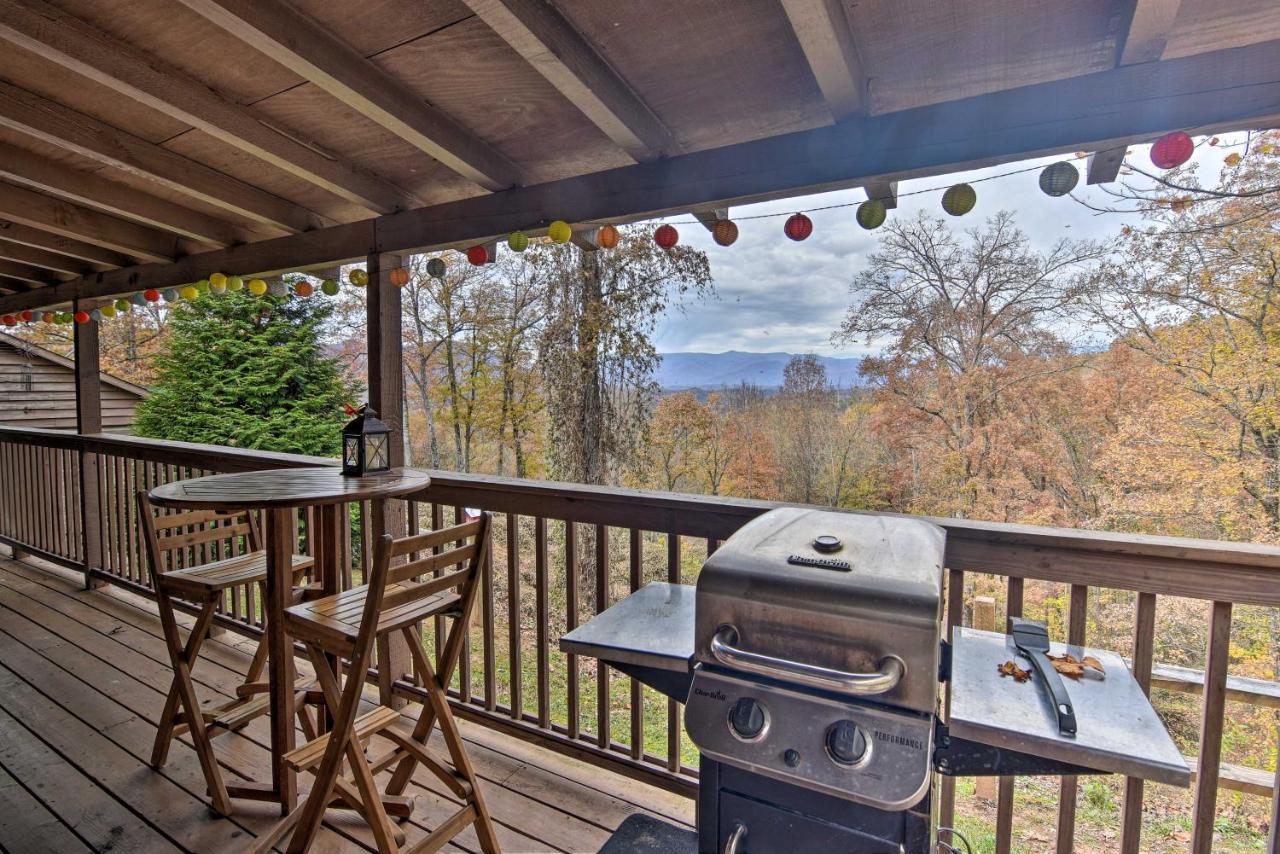 Cozy Cabin With Hot Tub And Smoky Mountain Views! Villa Bryson City Buitenkant foto