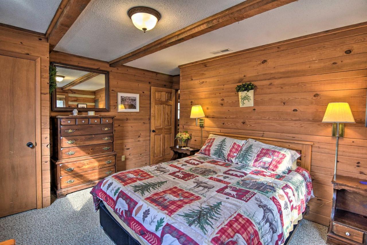 Cozy Cabin With Hot Tub And Smoky Mountain Views! Villa Bryson City Buitenkant foto